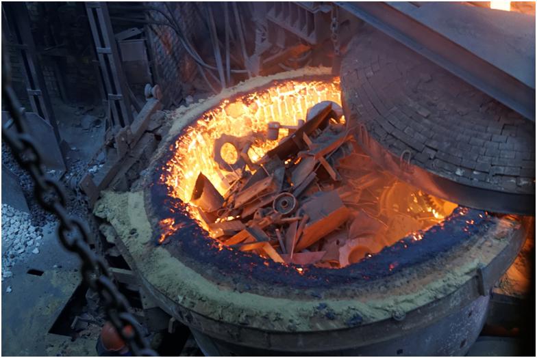 Дуговая сталеплавильная печь, её особенности, устройство и принцип работы